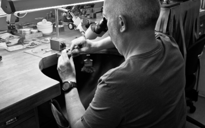 Comment créer une bague de fiançailles sur mesure à Genève ?